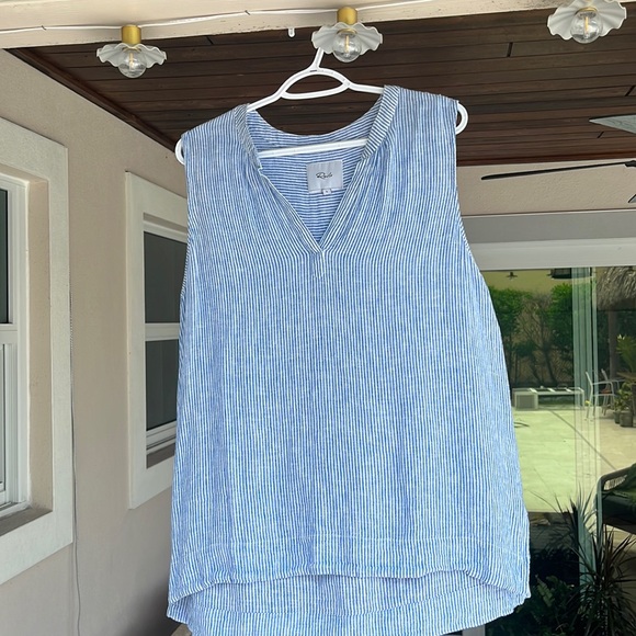 Rails sleeveless lightweight top great for Summer - Picture 1 of 3